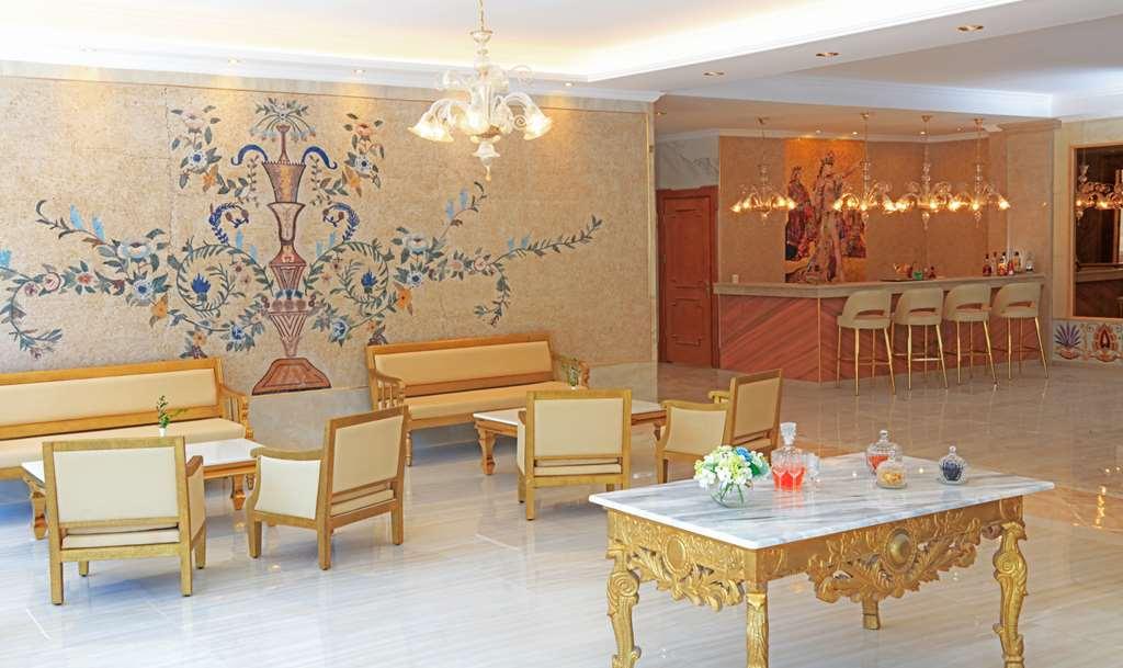 Kairaba Mythos Palace - Adults Only Kouspádhes Beltér fotó The lobby of the hotel